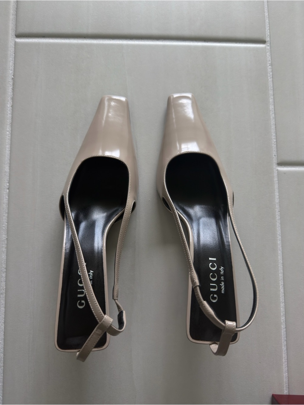 Gucci Beige Patent Slingback Pumps